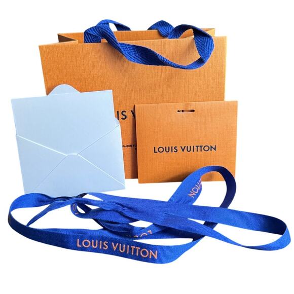 Authentic Louis Vuitton Small Gift Bag Blank Envelope Gift Tag And Ribbon Set - Picture 1 of 5